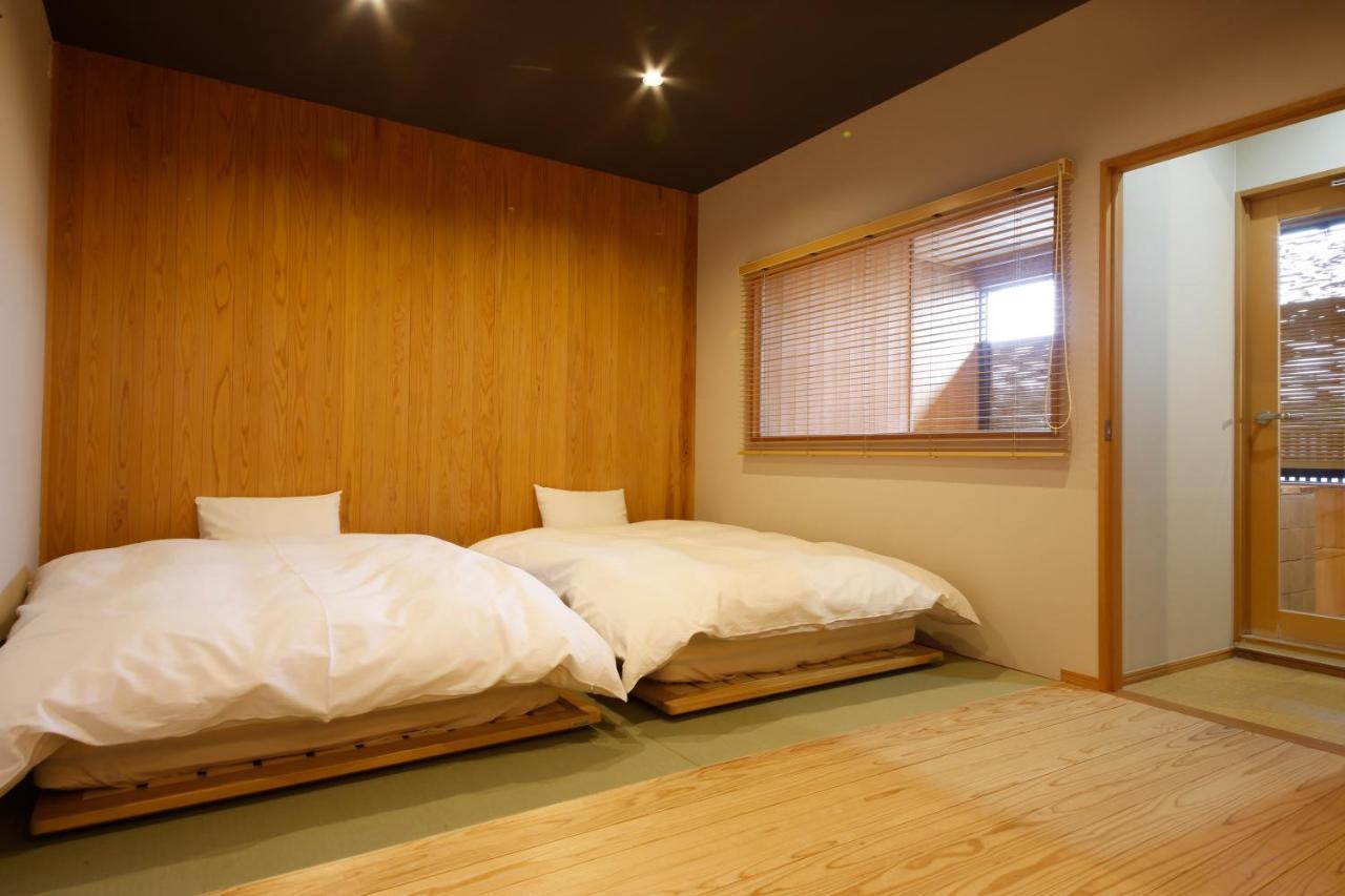 Hokuriku Yamashiro Onsen Hotel Kikyou Kaga  Bagian luar foto
